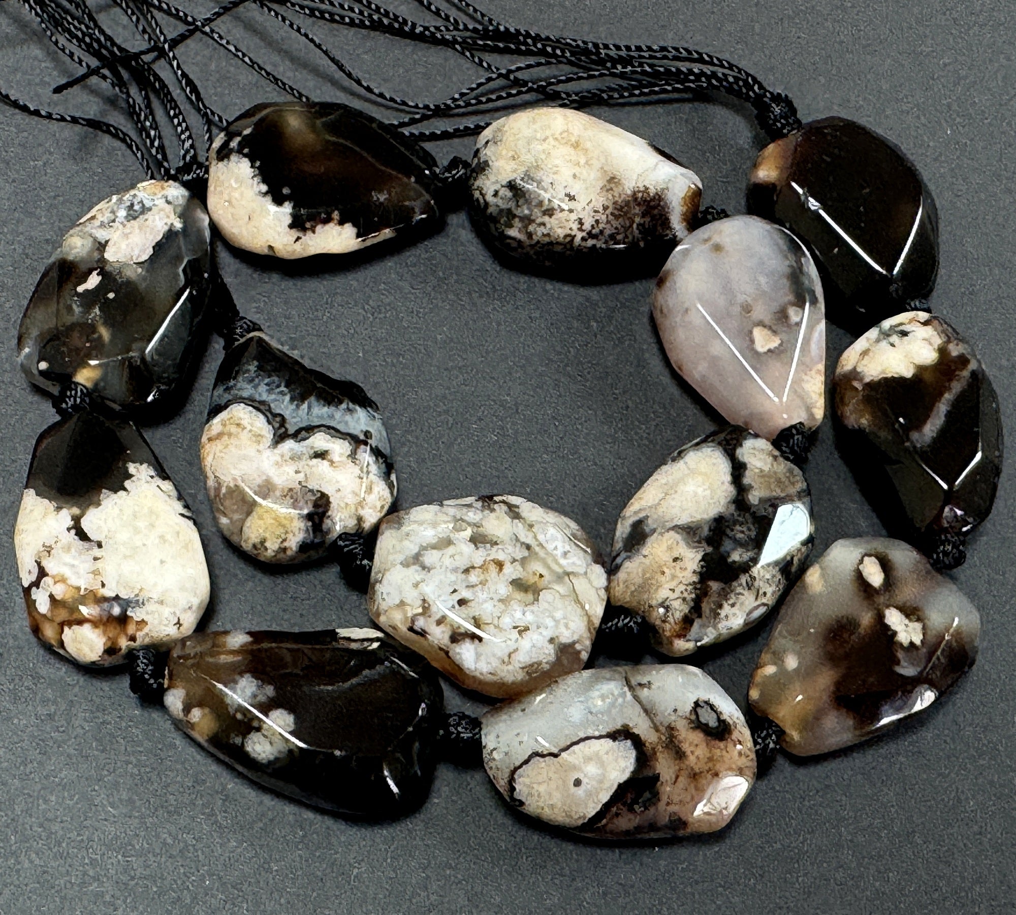 Black Sakura Agate freeform faceted gemstone beads 40cm strand - Oz Beads 