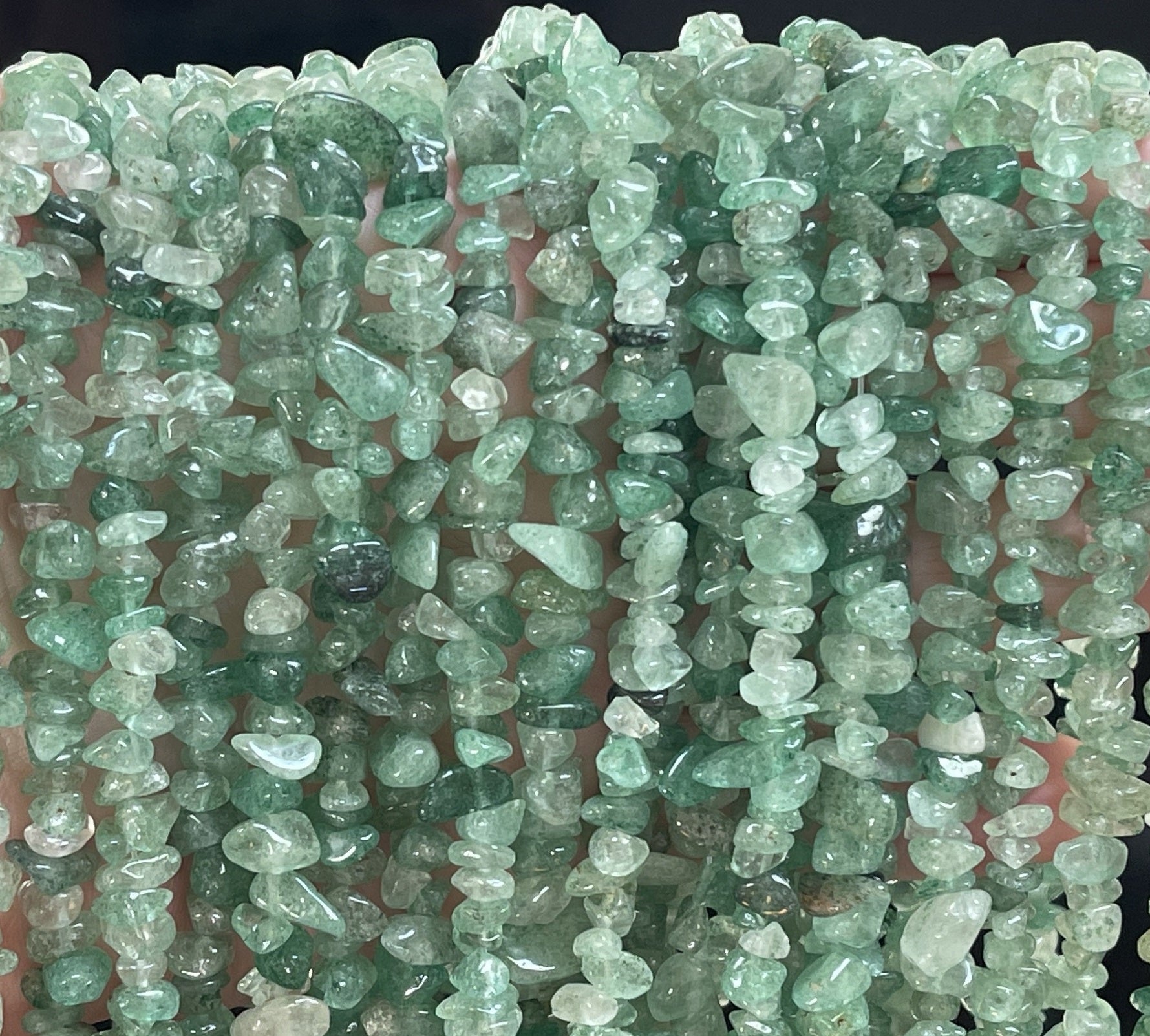 Green Strawberry Quartz 6-9mm chip beads natural gemstone chips 32" strand