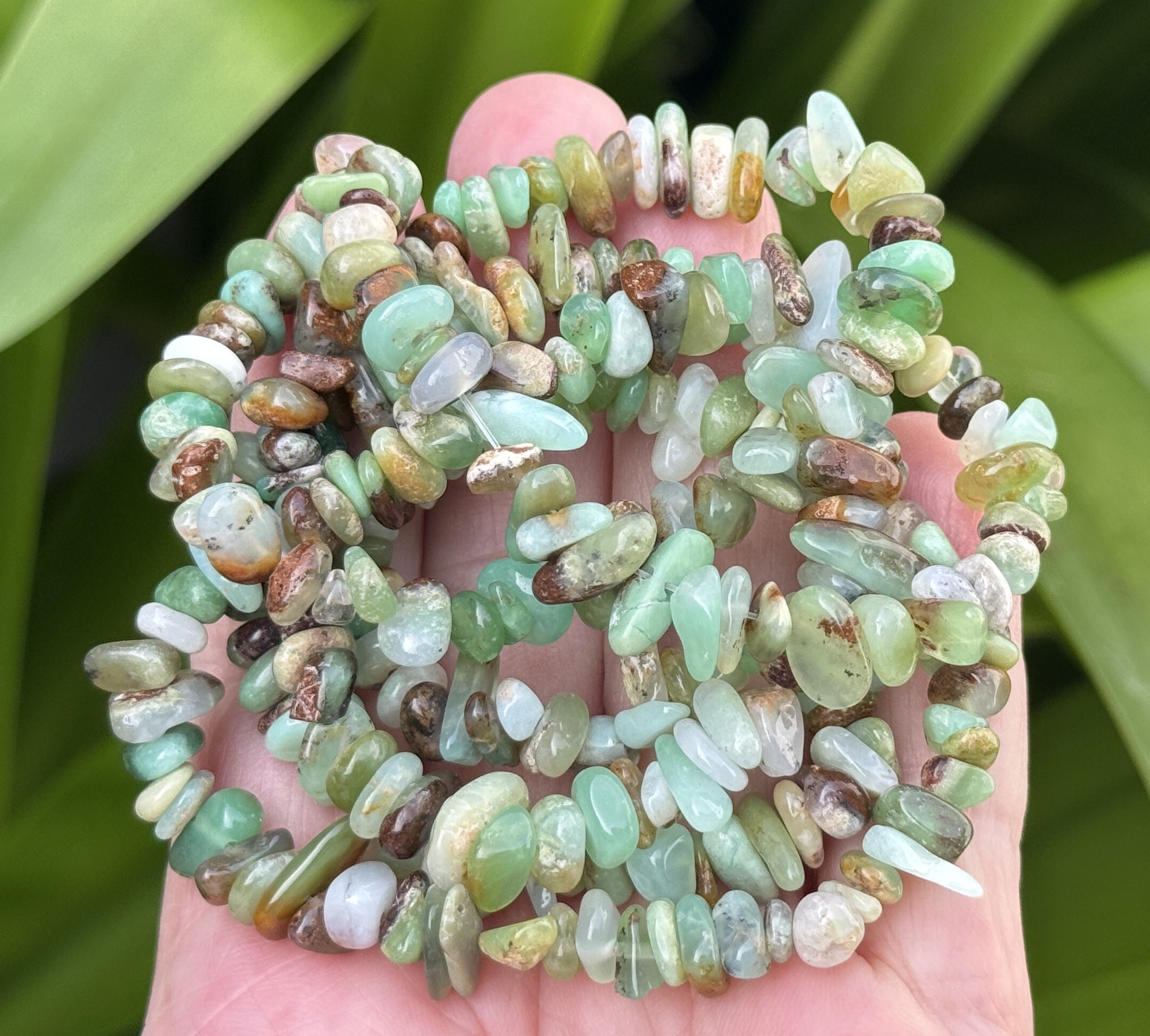 Australian Jade Chrysoprase 6-9mm chip beads natural gemstone chips 32" strand - Oz Beads 