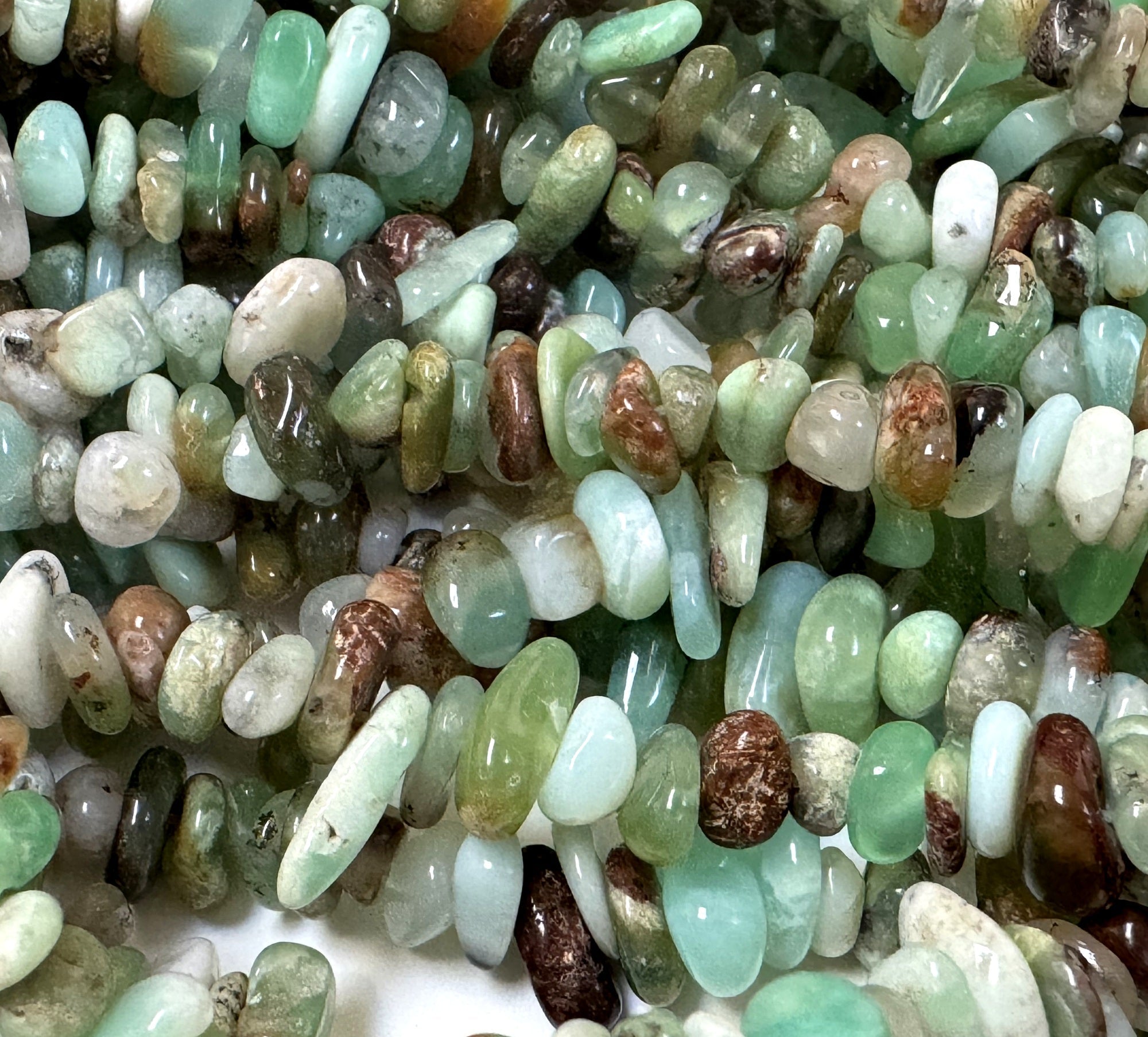 Australian Jade Chrysoprase 6-9mm chip beads natural gemstone chips 32" strand - Oz Beads 