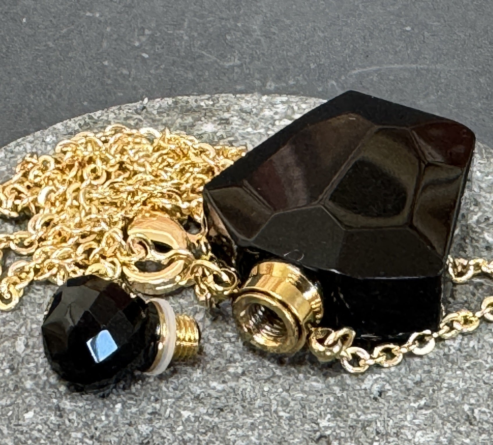 Black Onyx Perfume Bottle Necklace, natural gemstone 38mm crystal pendant on chain - Oz Beads 