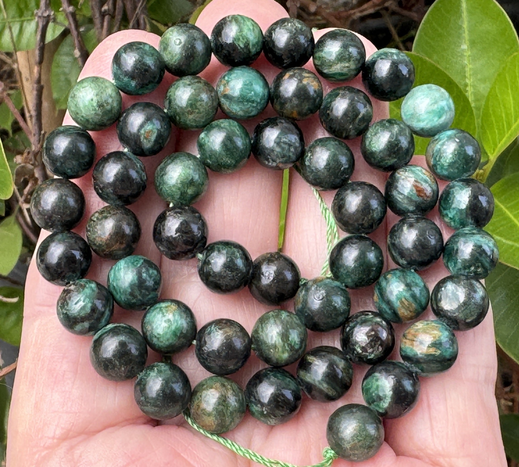 Dark Green Emerald 8mm round natural gemstone beads 15.5" strand - Oz Beads 
