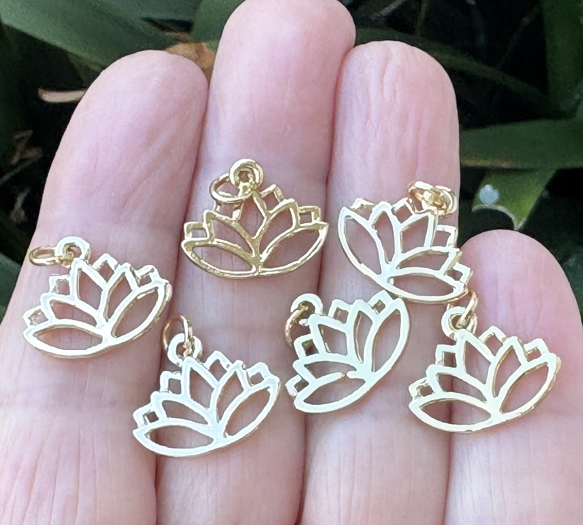 Lotus charm 14x16mm 14K Gold plated metal alloy pendant - Oz Beads 