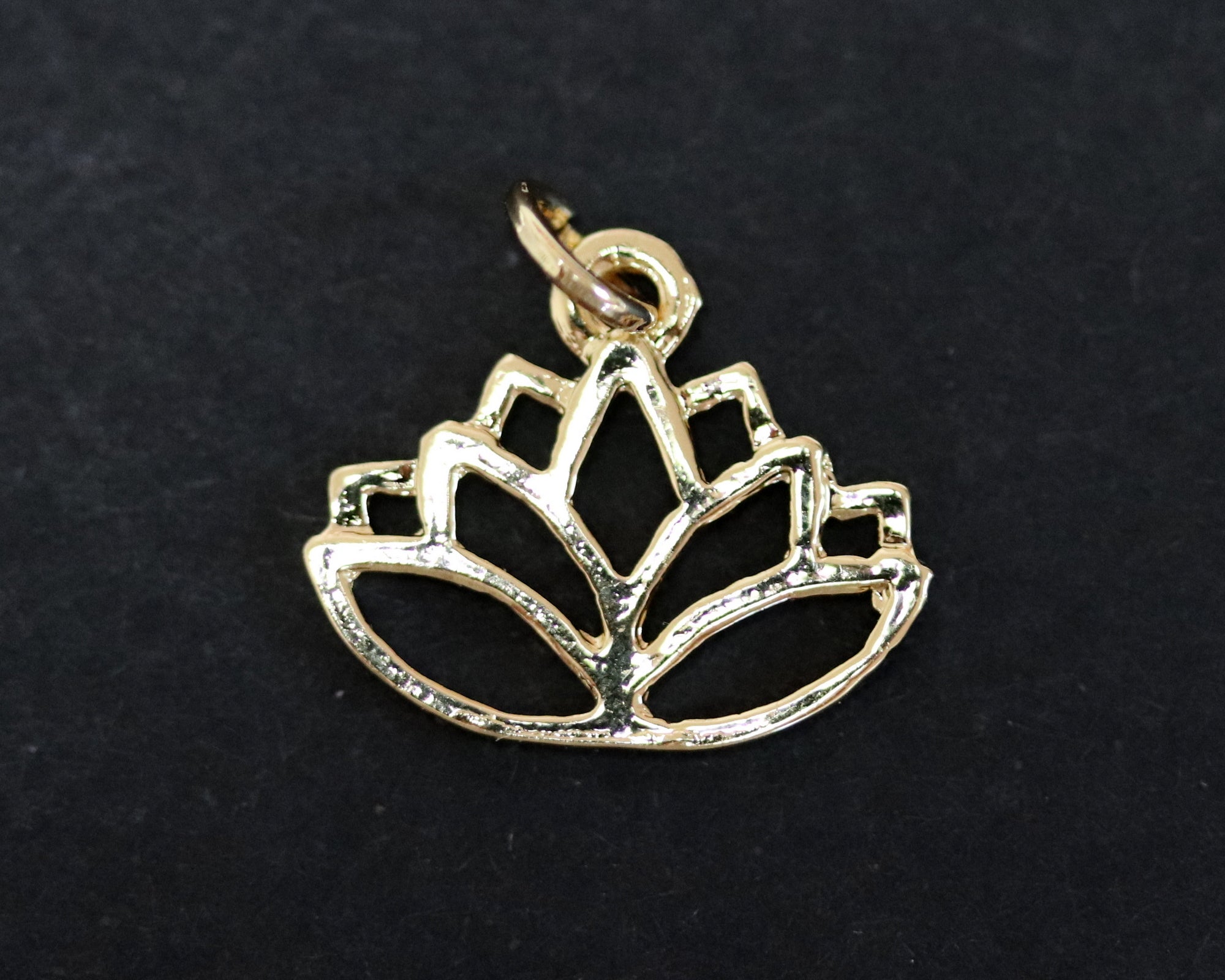 Lotus charm 14x16mm 14K Gold plated metal alloy pendant