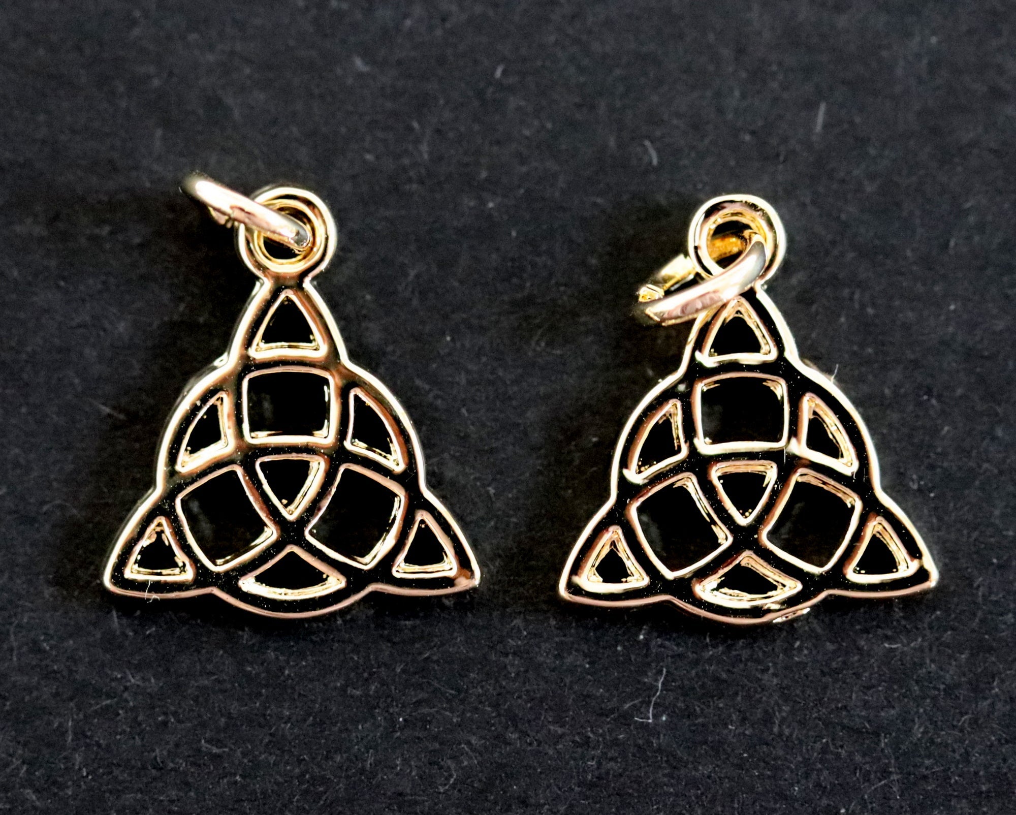Celtic Trinity Knot charm 16x14mm 14K Gold plated metal alloy pendant