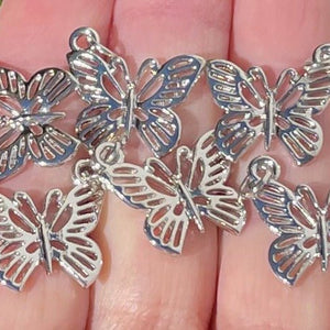 Butterfly charm 18x19mm platinum silver plated metal alloy pendant - Oz Beads 
