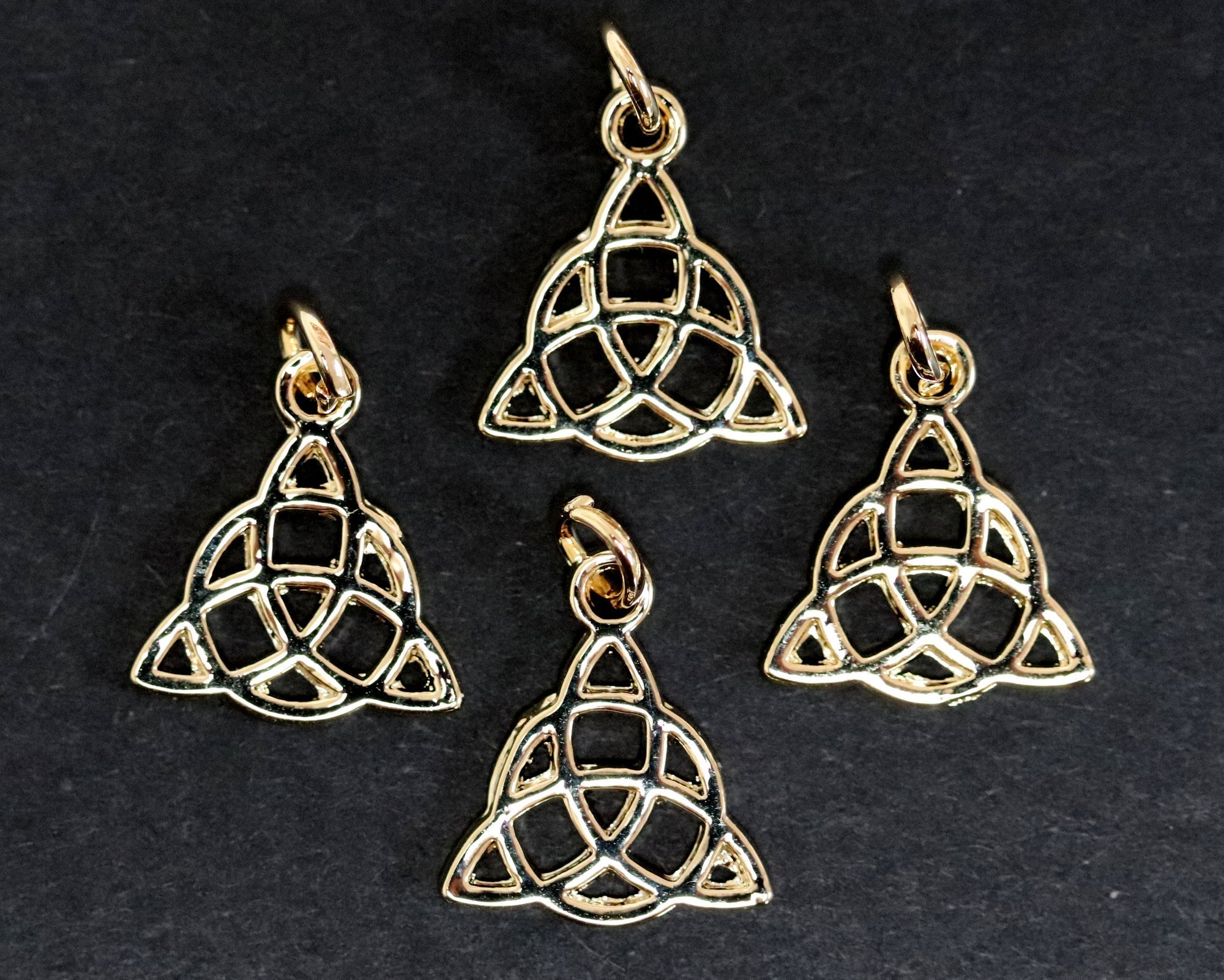 Celtic Trinity Knot charm 16x14mm 14K Gold plated metal alloy pendant - Oz Beads 