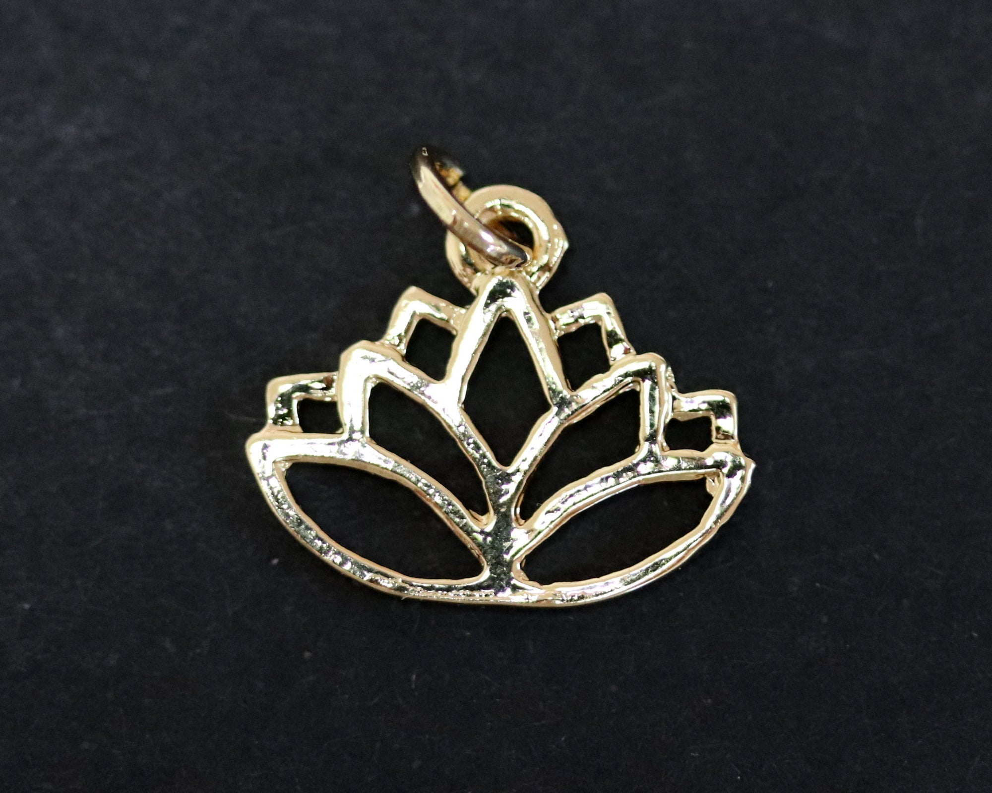Lotus charm 14x16mm 14K Gold plated metal alloy pendant - Oz Beads 