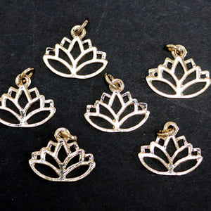 Lotus charm 14x16mm 14K Gold plated metal alloy pendant - Oz Beads 
