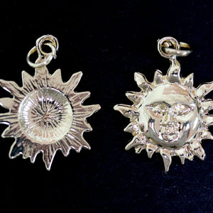 Sun charm 23x18mm 14K Gold plated metal alloy pendant - Oz Beads 