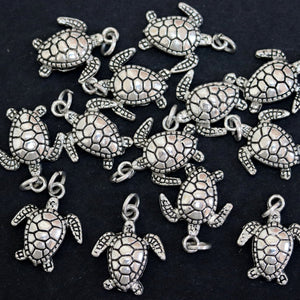 Turtle charm 18x15mm antique silver plated metal alloy pendant - Oz Beads 